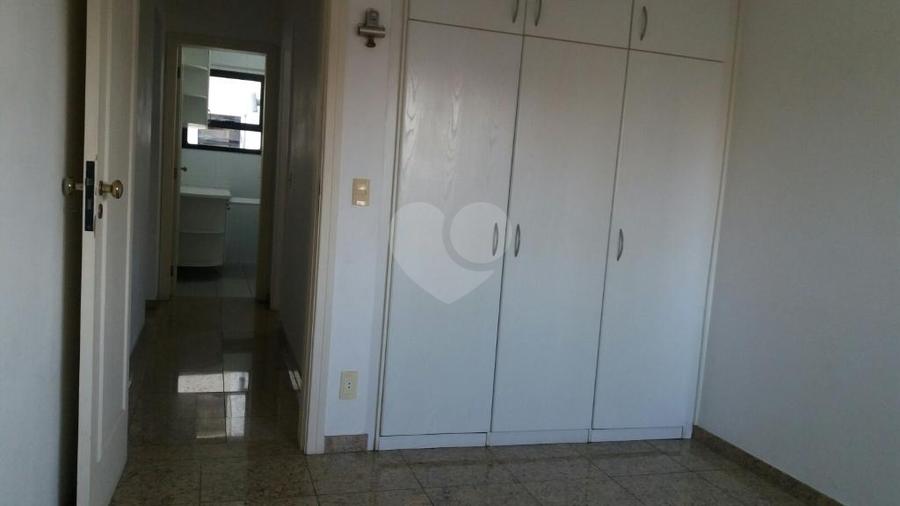 Foto REO332718