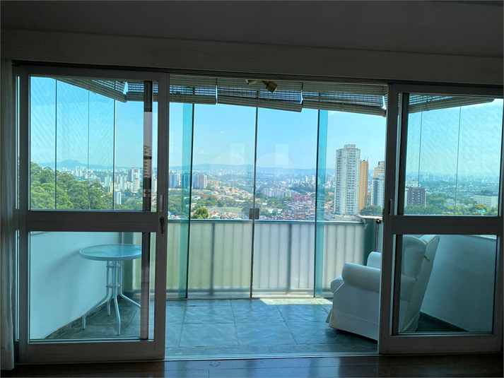 Foto REO333790