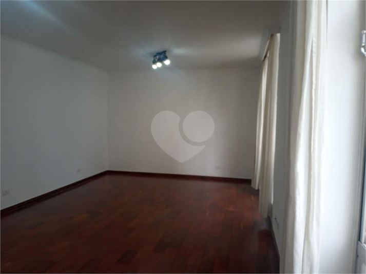 Foto REO333927
