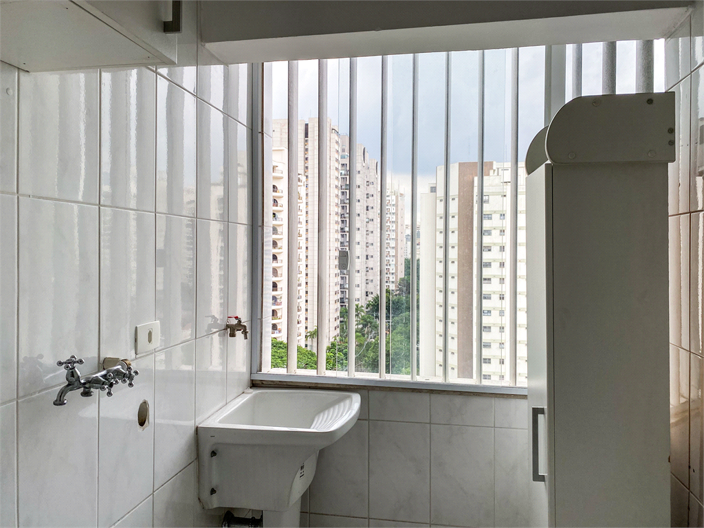 Venda Apartamento São Paulo Indianópolis REO334075 10