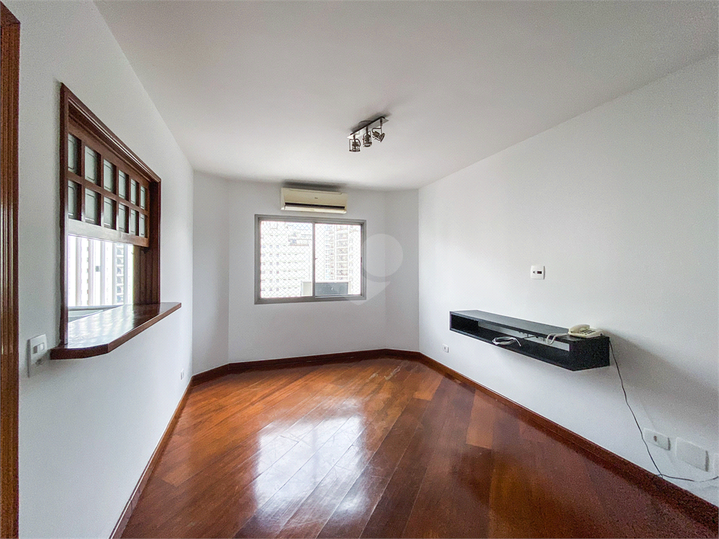 Venda Apartamento São Paulo Indianópolis REO334075 3