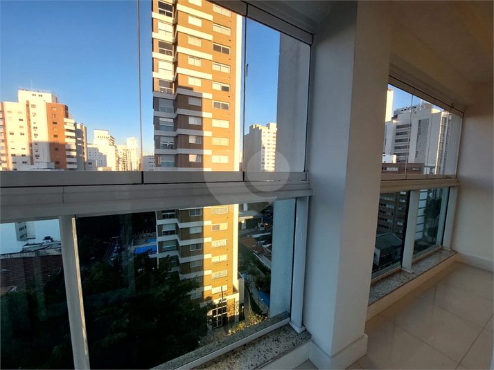 Foto REO334766