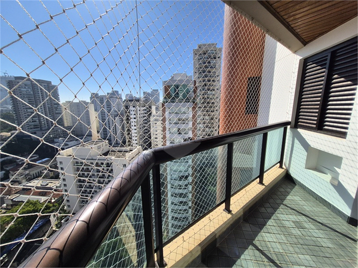 Foto REO335138