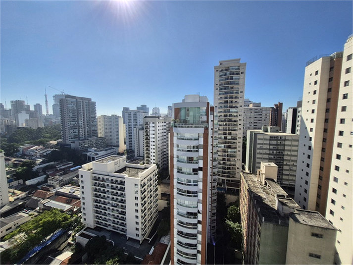 Foto REO335138