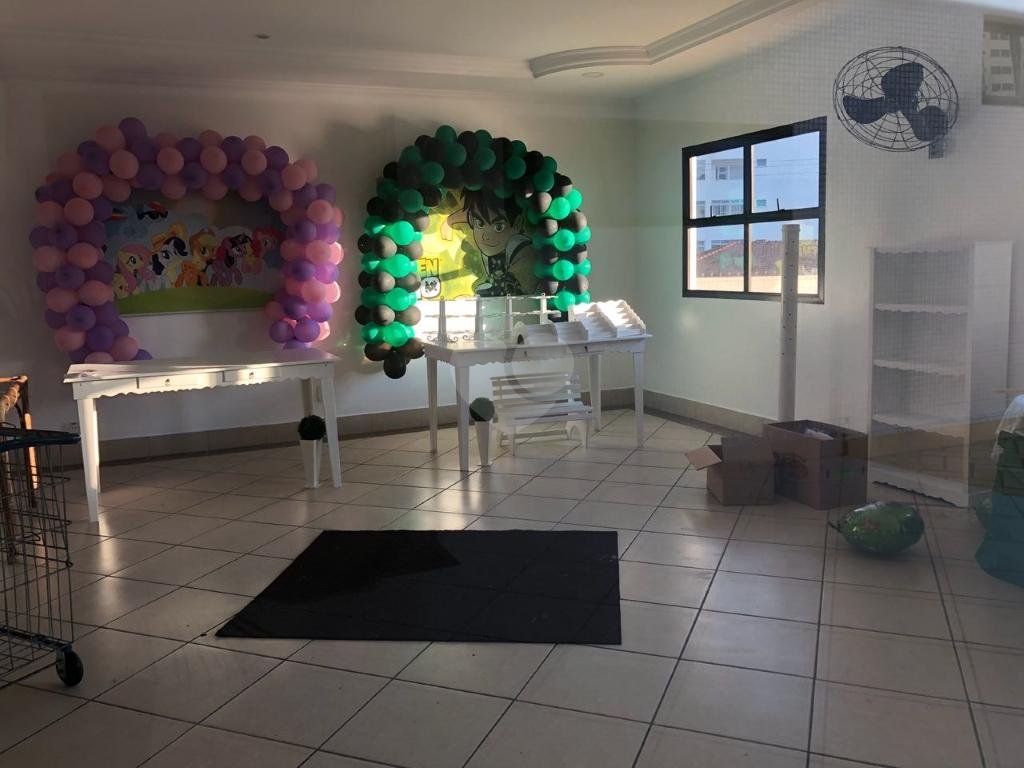 Foto REO335859