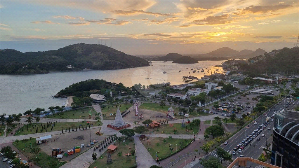 Venda Cobertura Vitória Enseada Do Suá REO336005 24