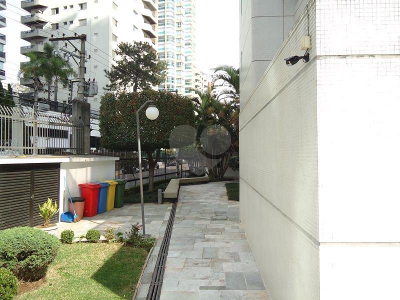 Venda Apartamento São Paulo Santana REO336102 37