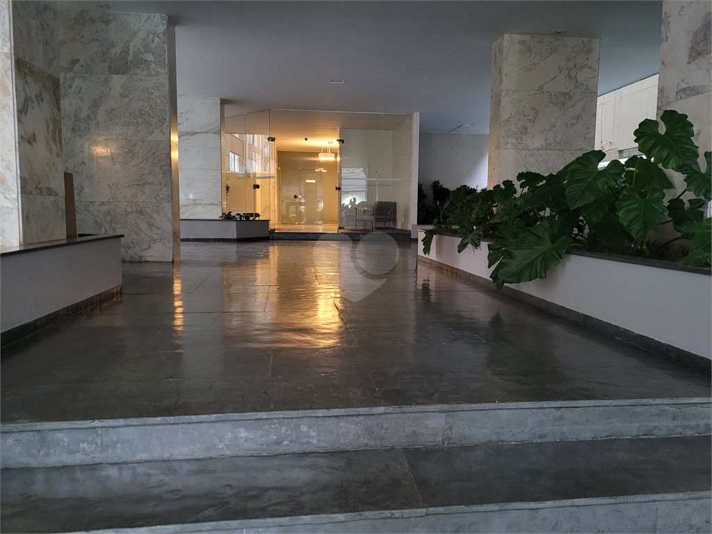 Venda Apartamento São Paulo Cerqueira César REO337305 36