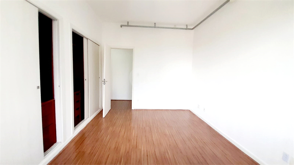 Venda Apartamento São Paulo Bela Vista REO337538 5