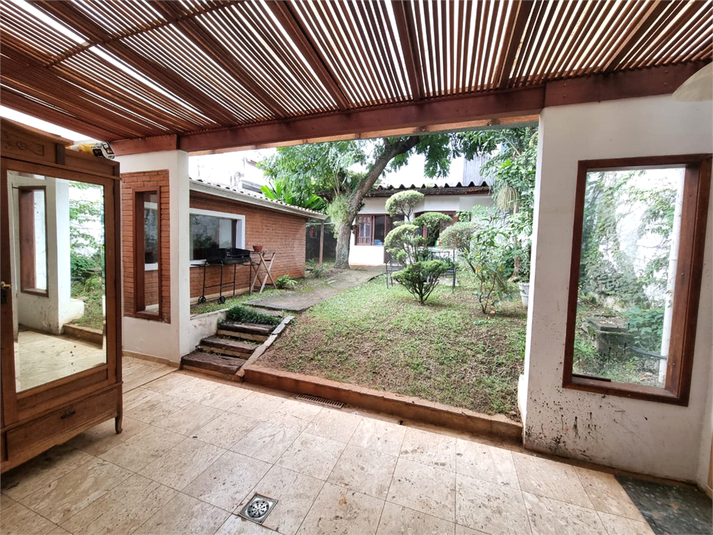 Venda Casa São Paulo Sumarezinho REO338119 33