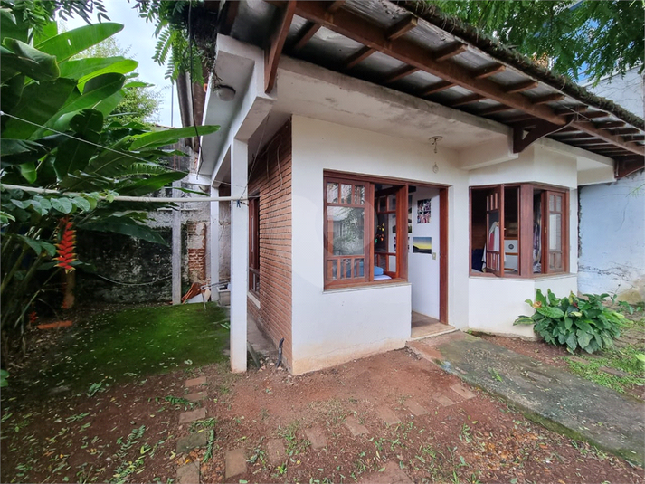 Venda Casa São Paulo Sumarezinho REO338119 37