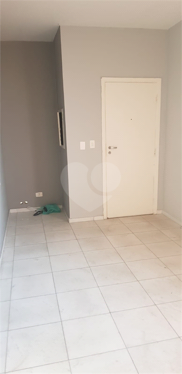 Venda Salas São Paulo Pacaembu REO339185 10