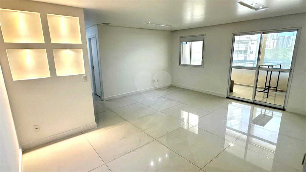 Venda Apartamento São Paulo Santana REO348685 5