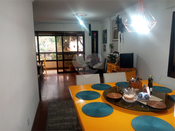 Foto REO348895