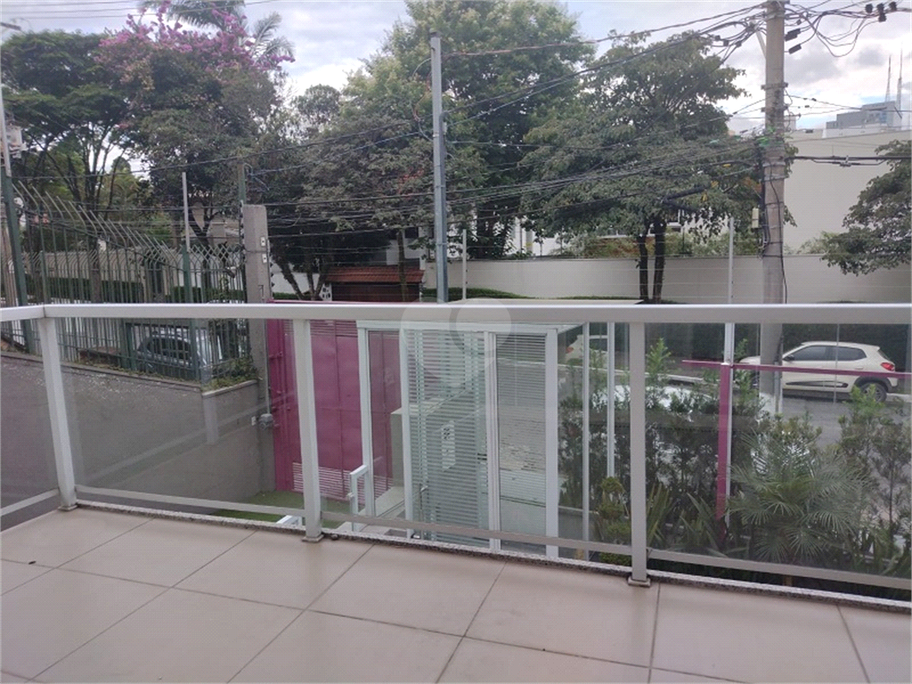 Venda Sobrado São Paulo Pacaembu REO349979 11