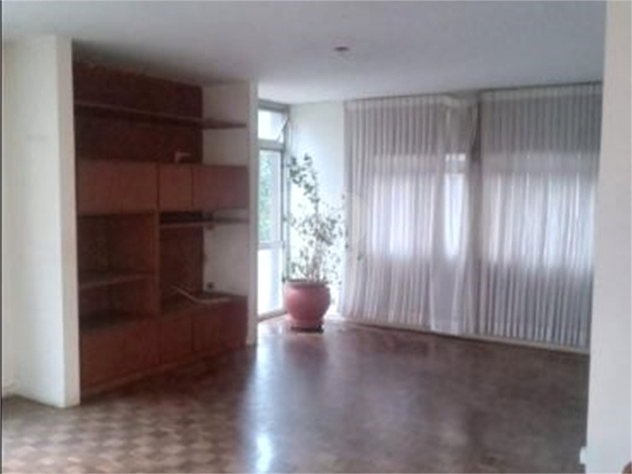 Foto REO350528