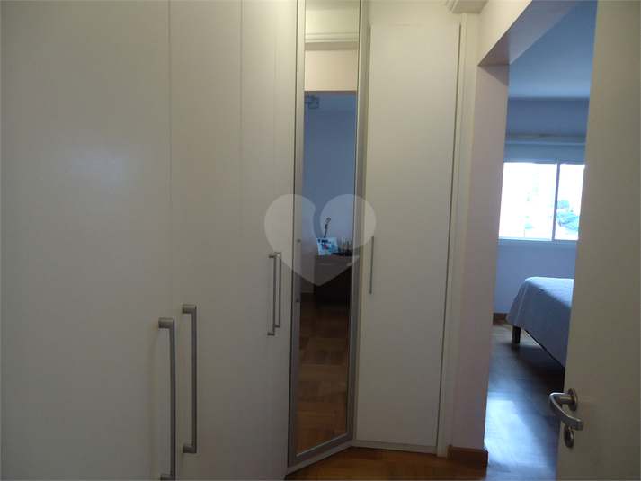 Foto REO350836
