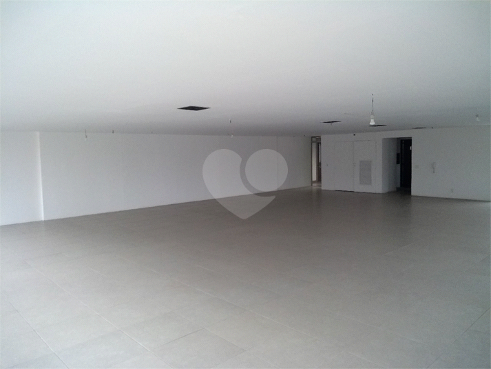 Foto REO35130
