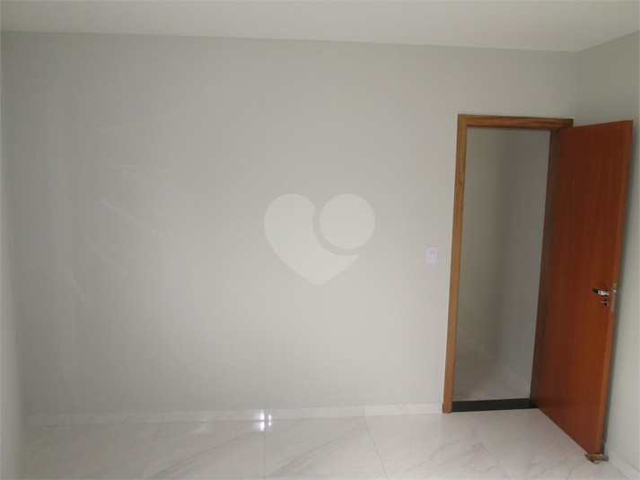 Foto REO352038