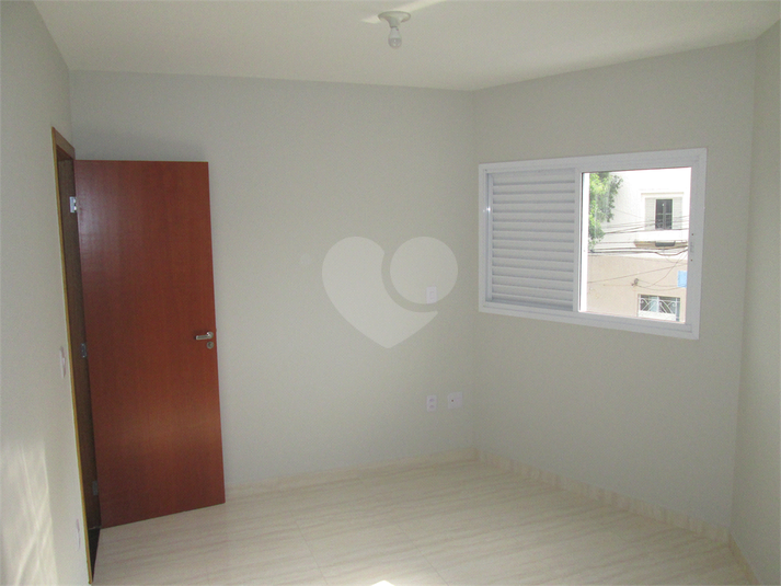 Foto REO352039
