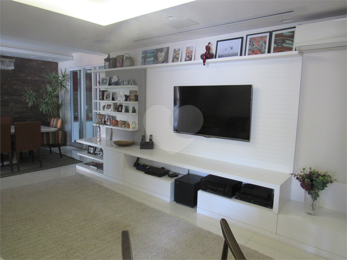 home 01