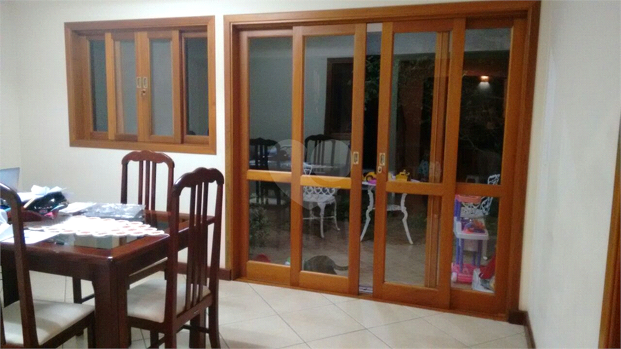 Foto REO353740