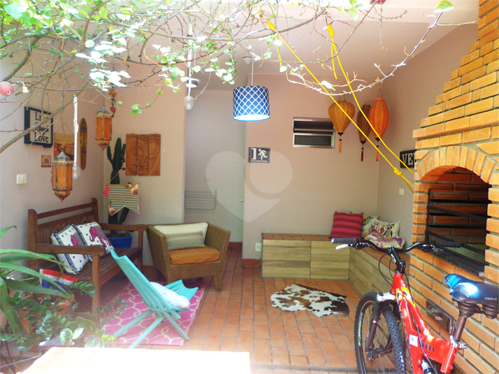 Foto REO355700