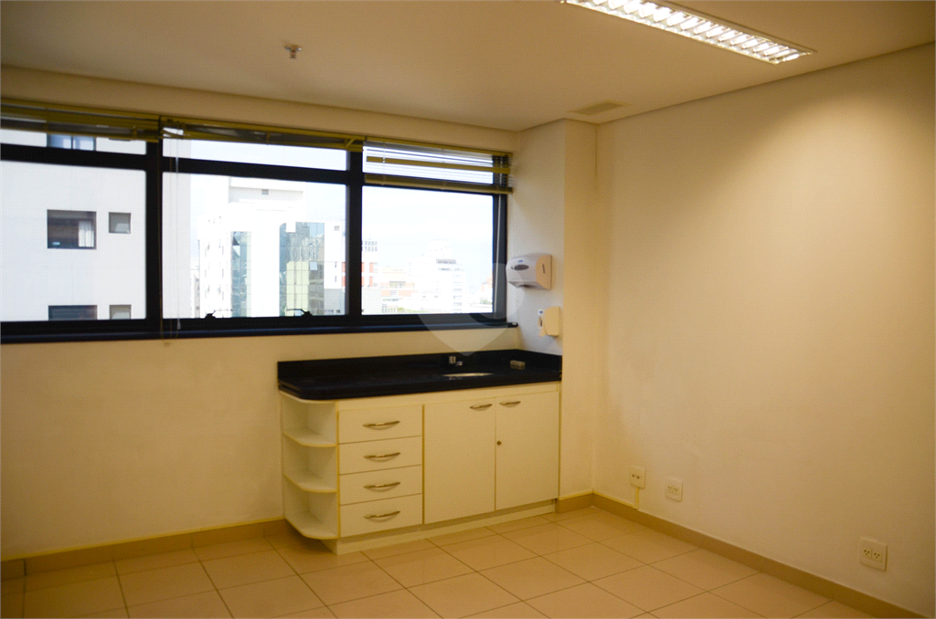 Venda Salas São Paulo Higienópolis REO355723 5