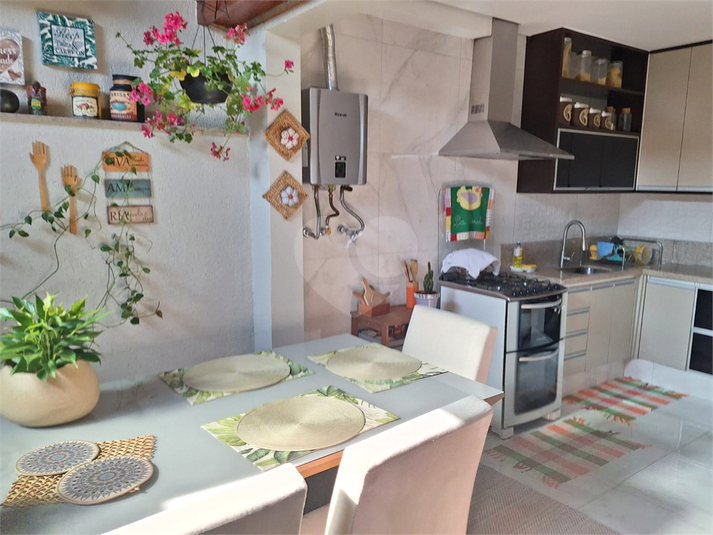 Foto REO357165