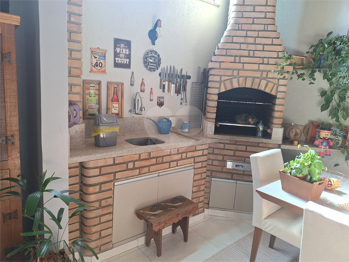 Foto REO357165