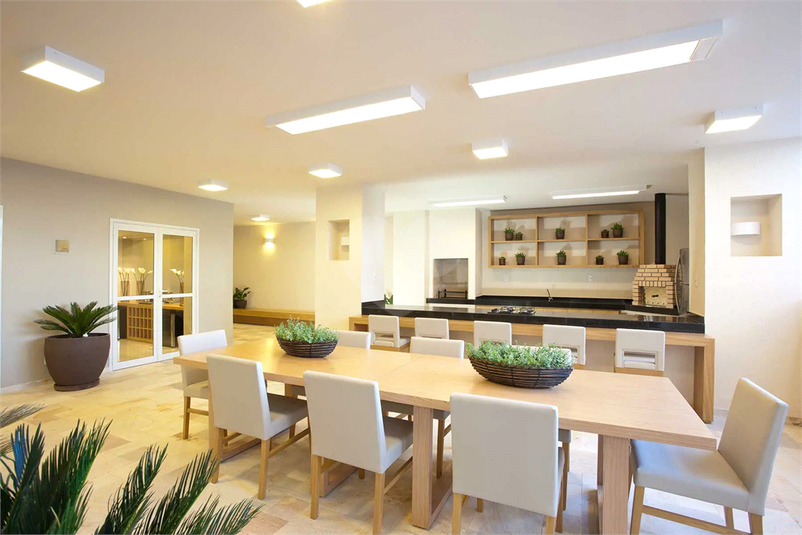 Churrasqueira com forno de pizza 