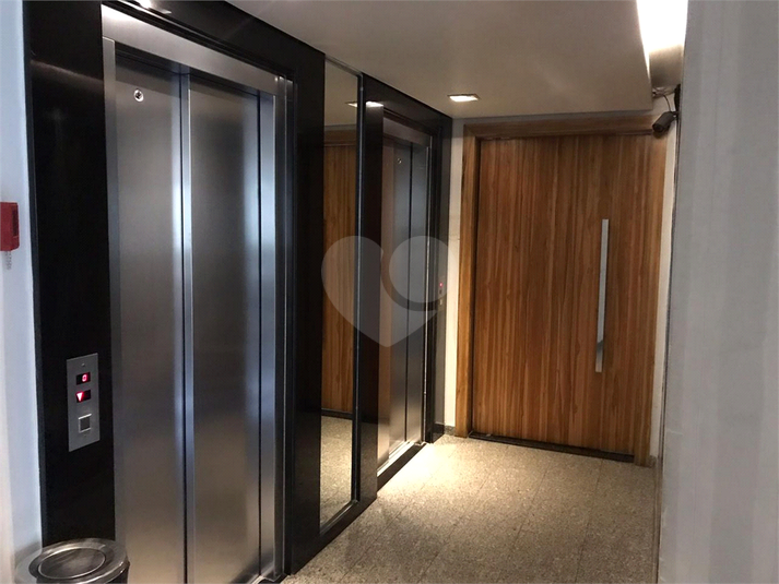 Venda Apartamento São Paulo Indianópolis REO357471 38