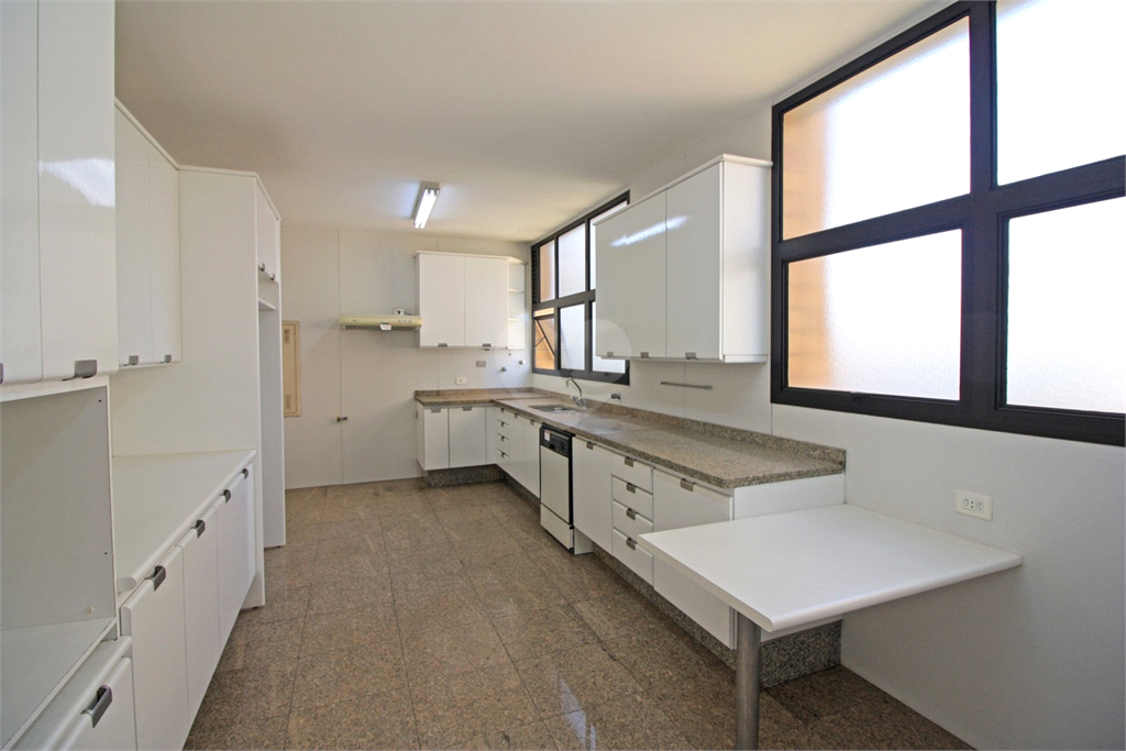 Aluguel Apartamento São Paulo Higienópolis REO357990 13