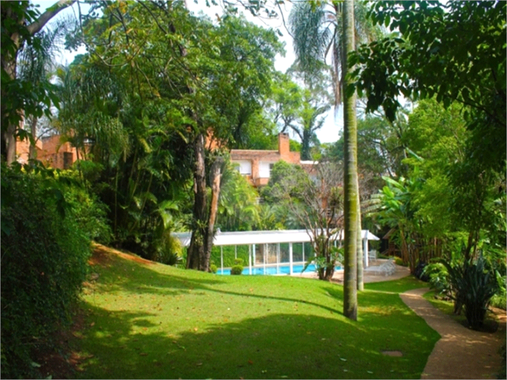 Foto REO358052