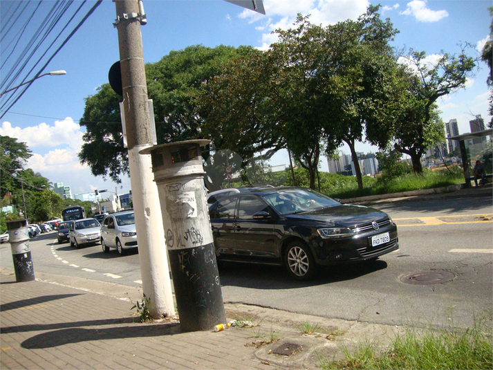 Foto REO358619