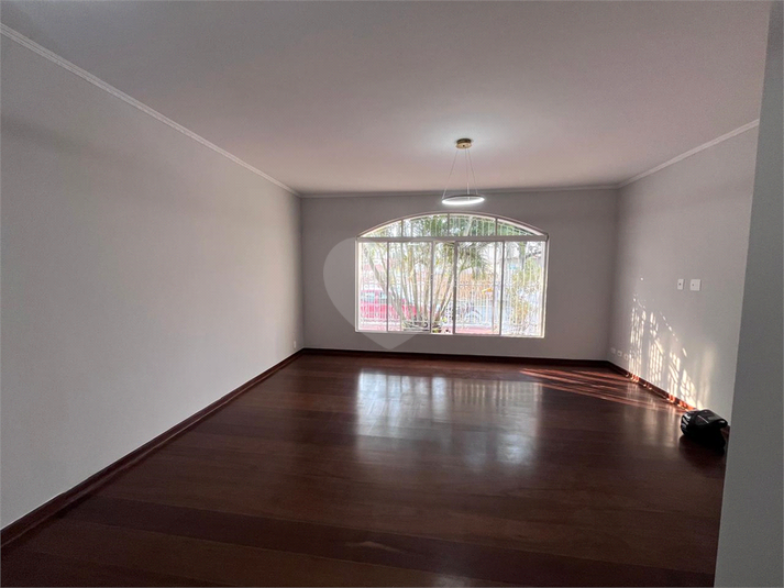 Foto REO360118