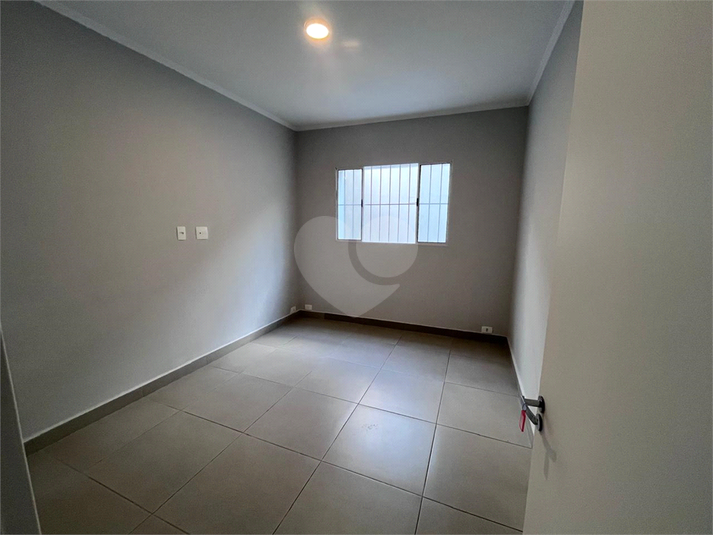 Foto REO360118