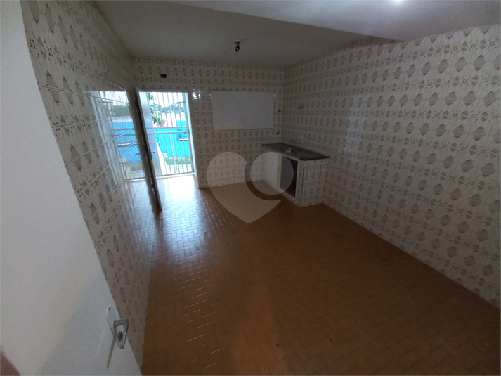 Foto REO360366
