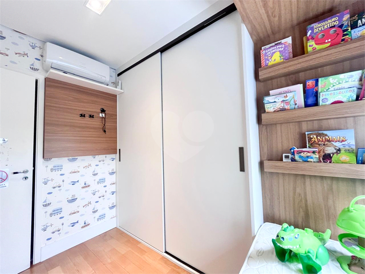 Foto REO360828