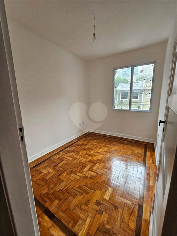 Venda Sobrado São Paulo Jardim Paulista REO360846 25