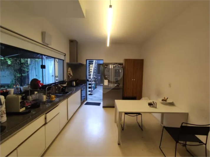 Foto REO360955
