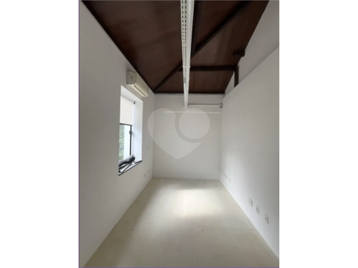 Foto REO360955
