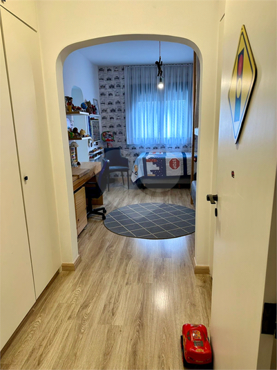 Foto REO361197