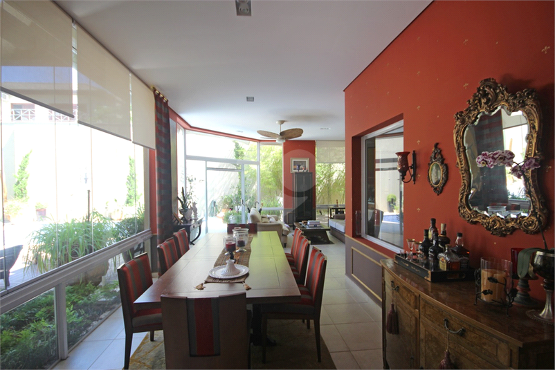 Foto REO362429