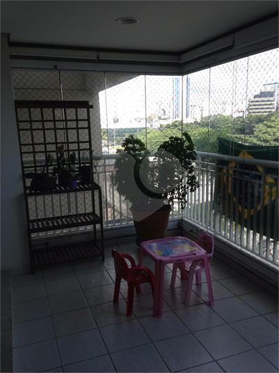 Foto REO362650