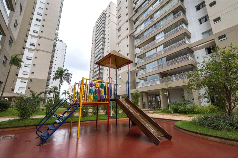 Foto REO362650