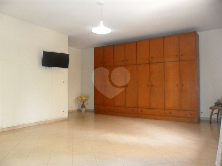 Foto REO363230