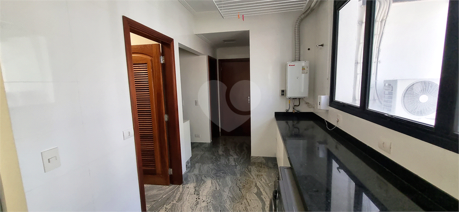 Venda Apartamento São Paulo Santana REO363640 16