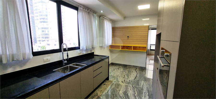 Venda Apartamento São Paulo Santana REO363640 8