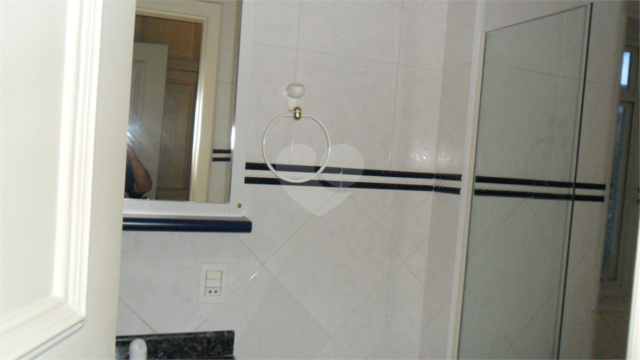 Foto REO364858